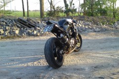 GSX-R-1100-caferacer-4