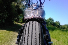 VN800-Bobber-24